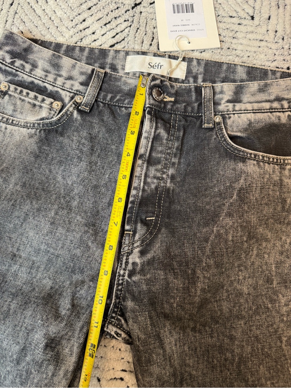 Séfr Straight-leg Jeans in a grey washed denim finish. Made in Italy 🇮🇹 - Picture 16 of 17